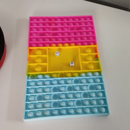 لعبة Pop It بزهر