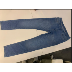 بنطلون جينز