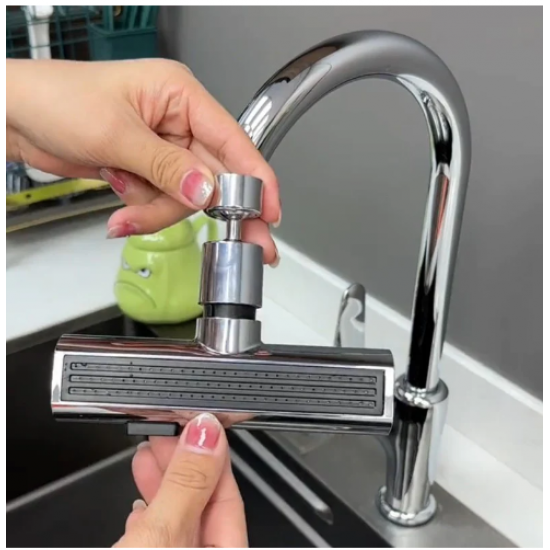 لامع أحمر الشفاه