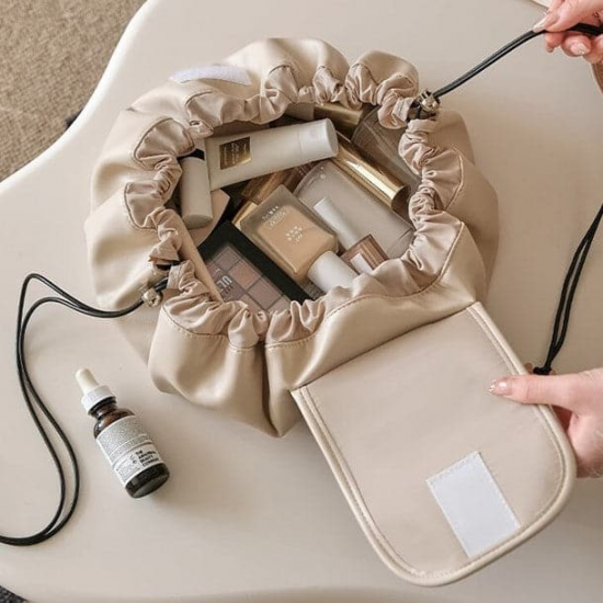 شنطة المكياج المحمولة سكري