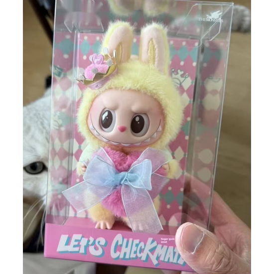 ميداليا لابوبو متعدده الالوان