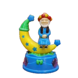 فنانيس على شكل هلال