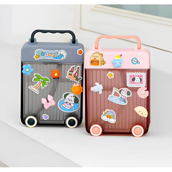 الزمزمية الترند شكل شنطة سفر