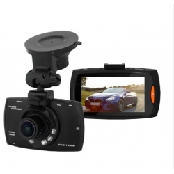 كاميرة سيارة لتصوير الطريق الحديثة